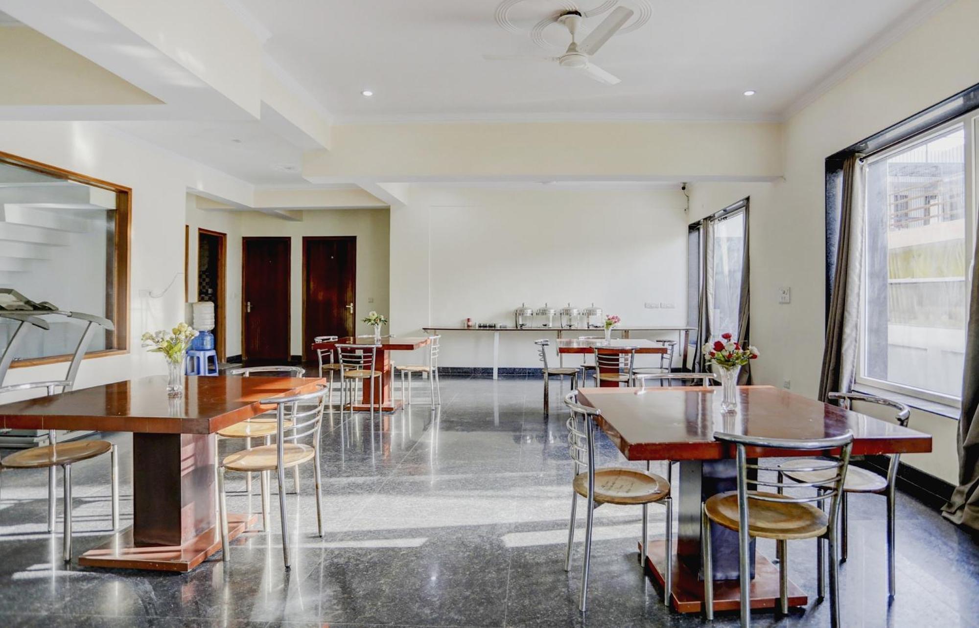 Super Town House Hi5 Aditya International Bhubaneswar Ngoại thất bức ảnh